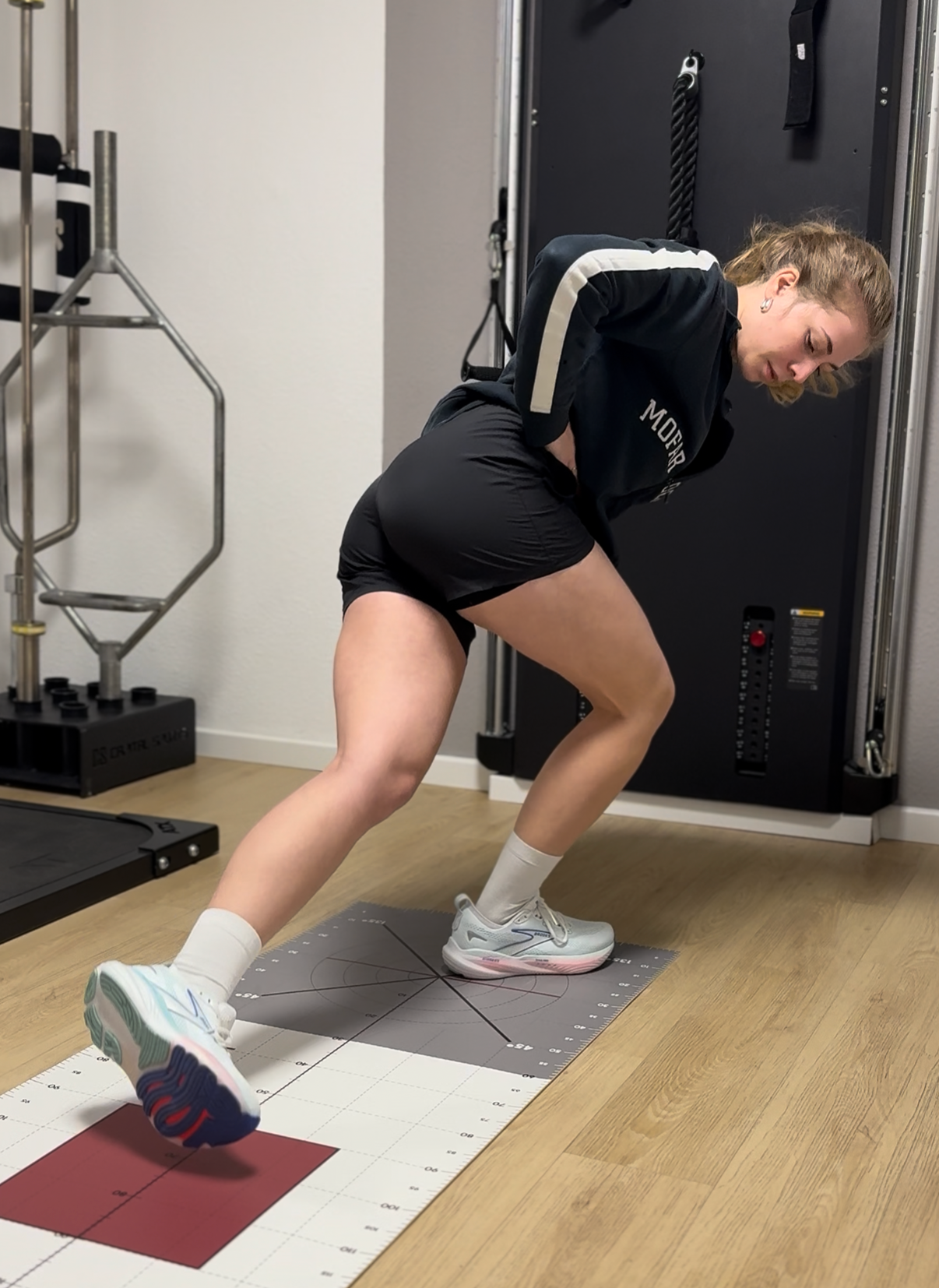 Screening-Matte NST – Gebrandet mit Logo